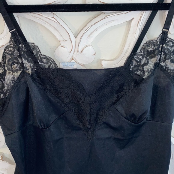Vintage black slip top - Picture 5 of 6